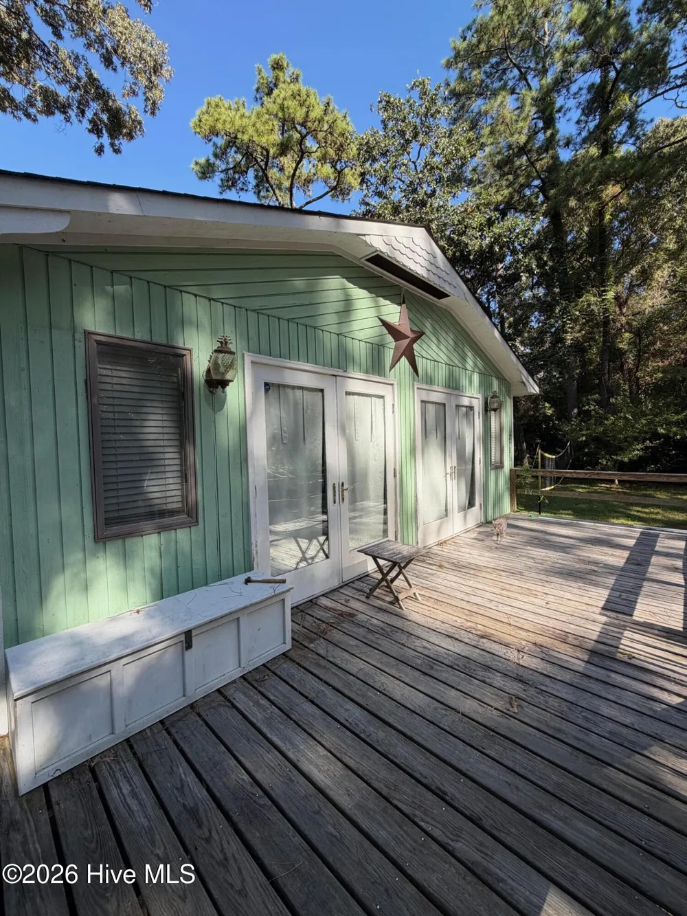 113 Forest Avenue Manteo, NC 27954