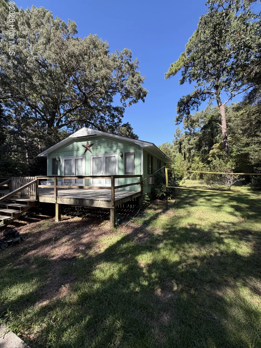113 Forest Avenue Manteo, NC 27954