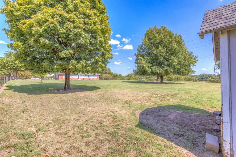 20714 W 5th Street S Sand Springs, OK 74063