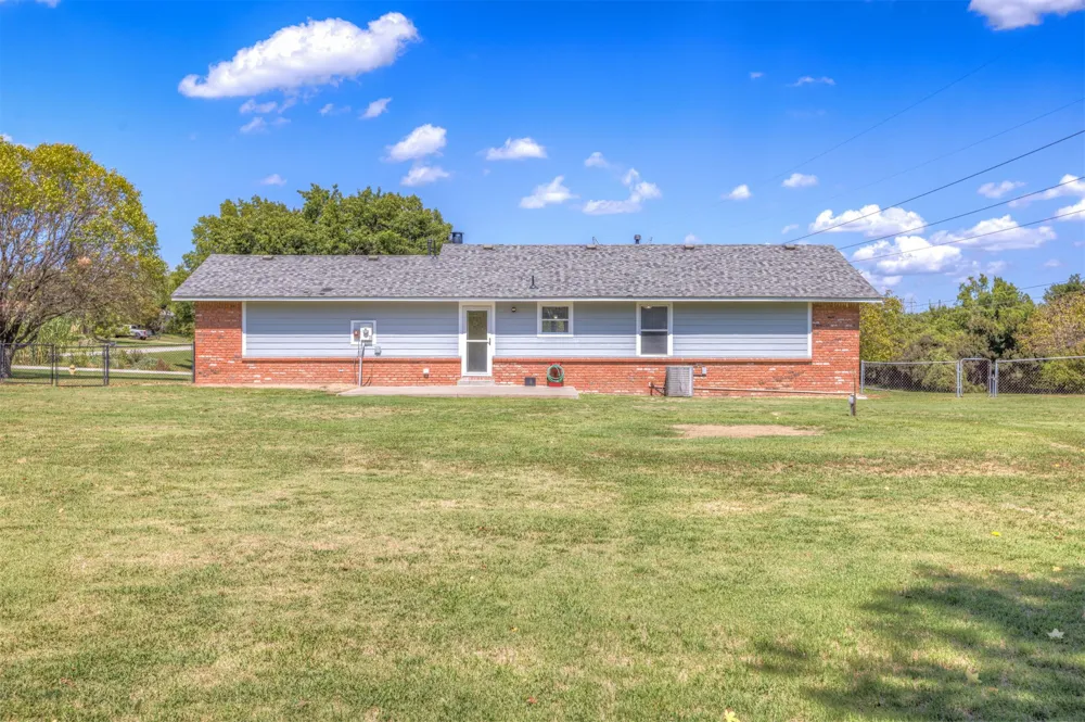 20714 W 5th Street S Sand Springs, OK 74063