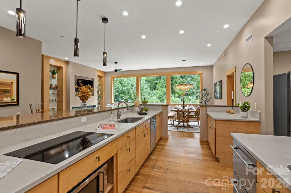 36 Ravenwood Drive Fletcher, NC 28732