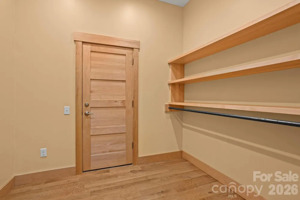 36 Ravenwood Drive Fletcher, NC 28732