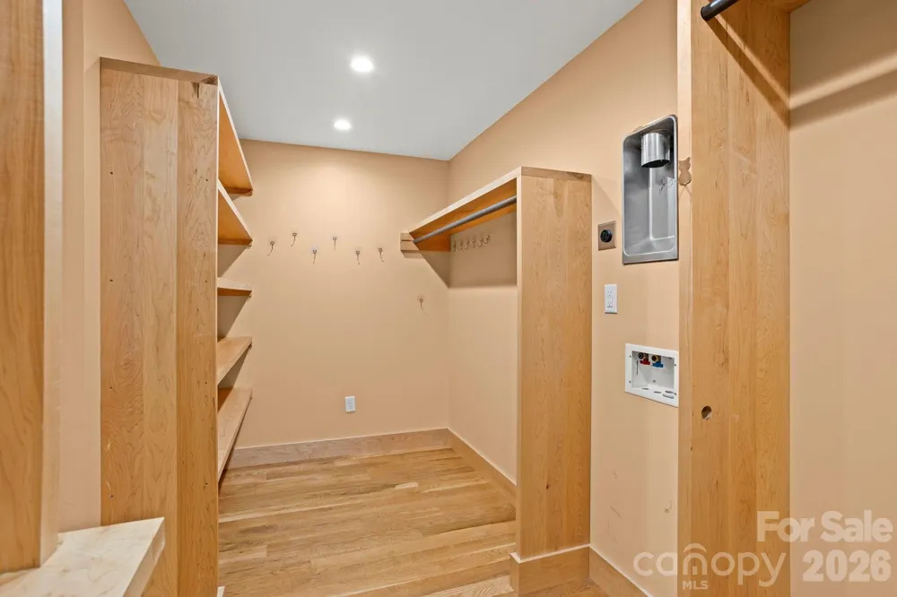36 Ravenwood Drive Fletcher, NC 28732