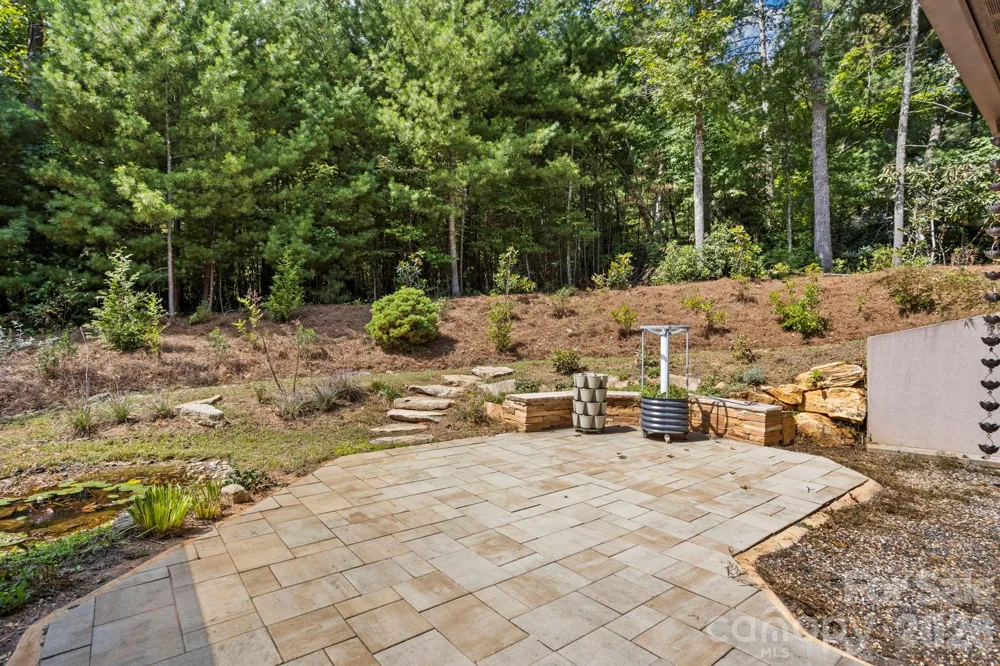 36 Ravenwood Drive Fletcher, NC 28732