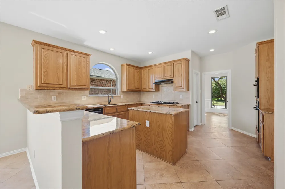 1209 Mesa Trail Keller, TX 76248