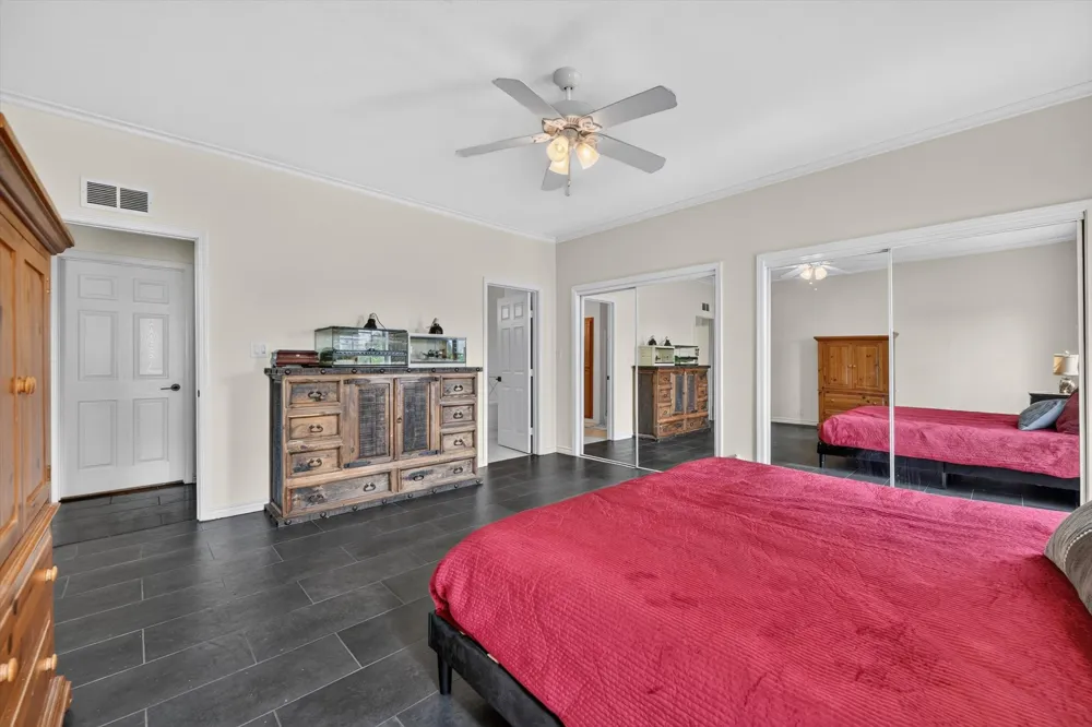 1958 Crockett Street Sanger, TX 76266