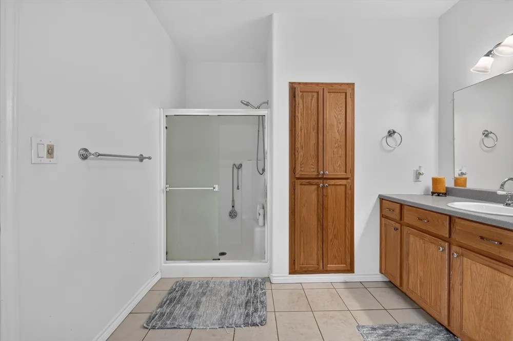 1958 Crockett Street Sanger, TX 76266