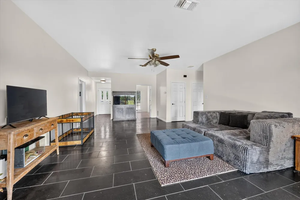 1958 Crockett Street Sanger, TX 76266