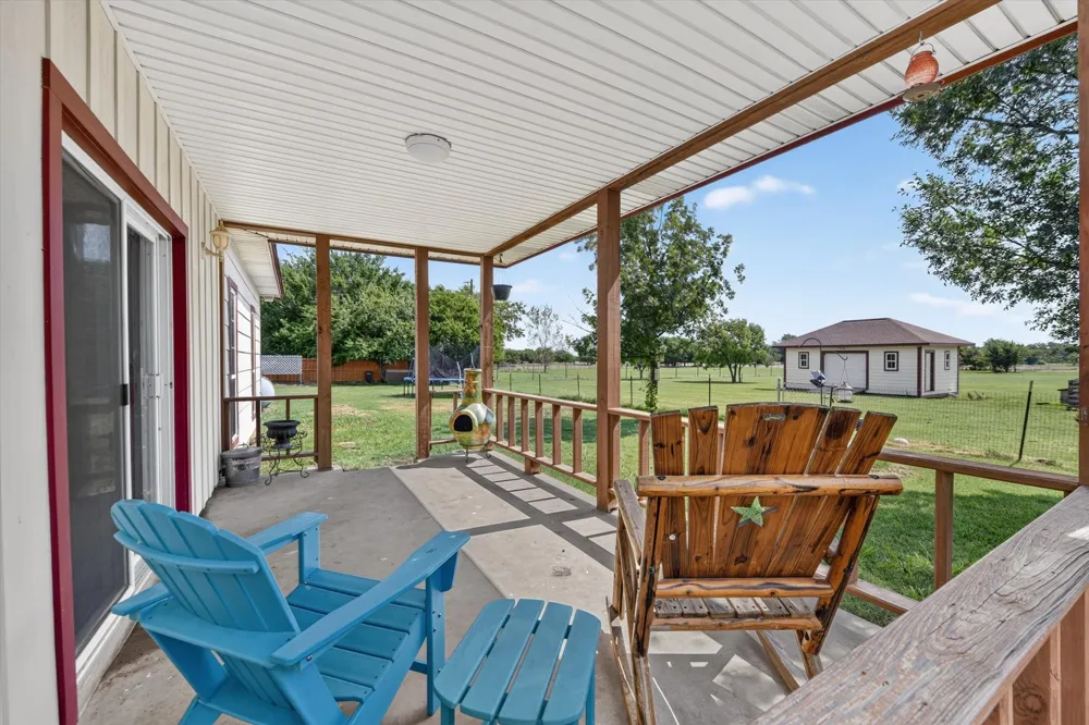 1958 Crockett Street Sanger, TX 76266