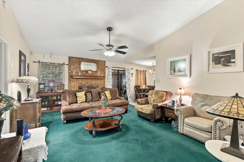 617 Cross Ridge Circle Fort Worth, TX 76120