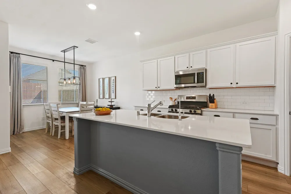 2552 Eden Creek Drive Fort Worth, TX 76179