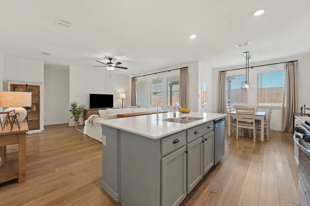 2552 Eden Creek Drive Fort Worth, TX 76179