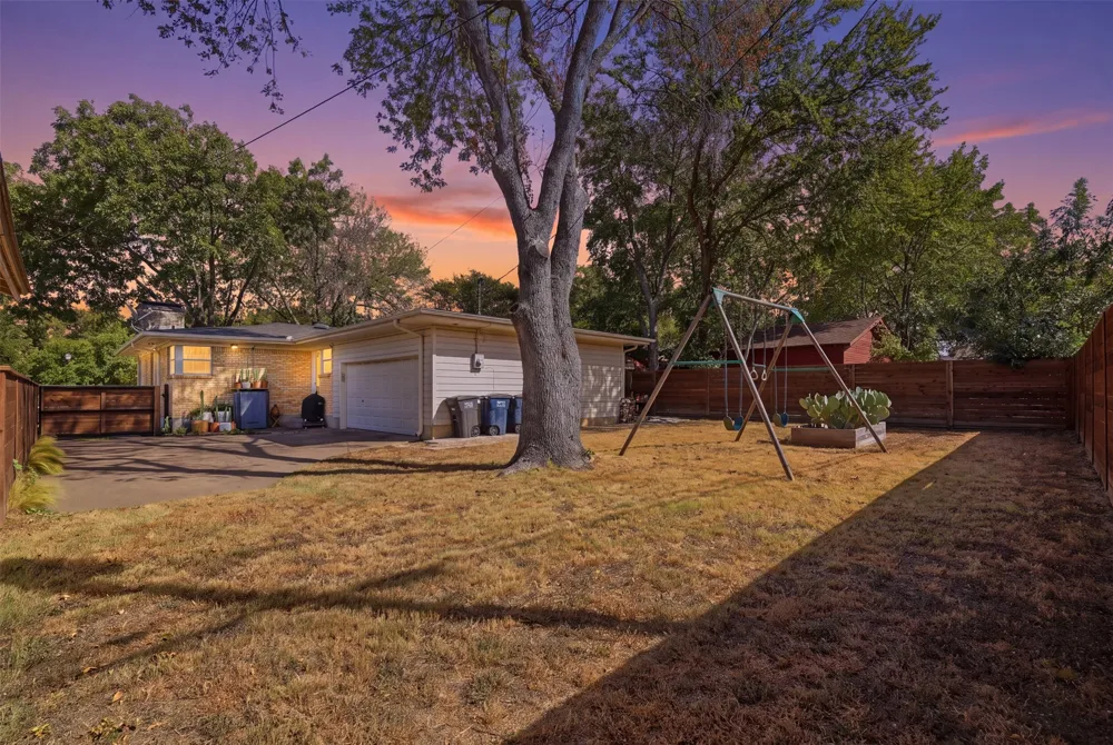 2908 Ryan Place Drive Fort Worth, TX 76110