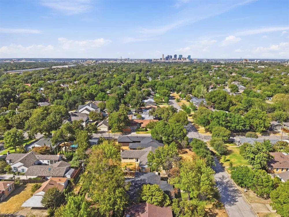 2908 Ryan Place Drive Fort Worth, TX 76110