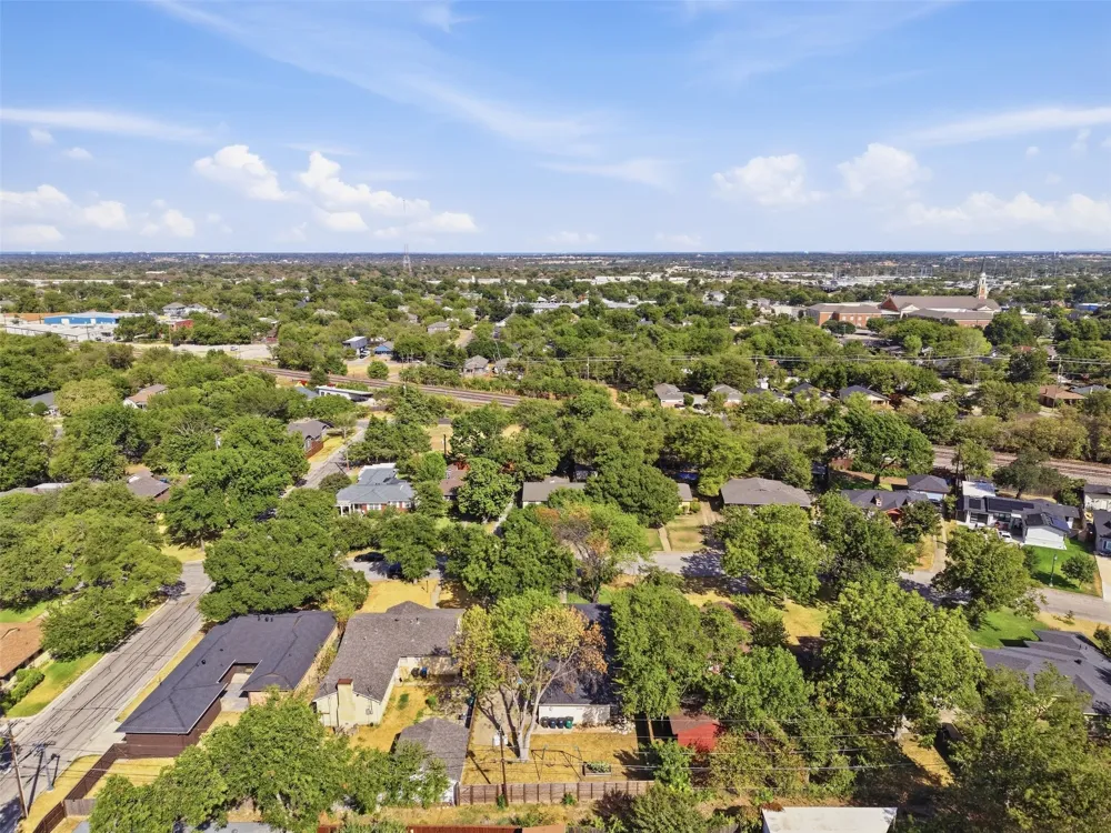 2908 Ryan Place Drive Fort Worth, TX 76110