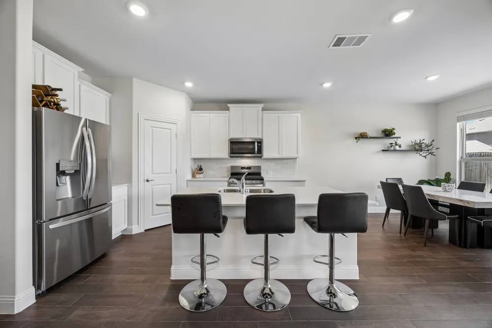 11233 Gold Pan Trail Aubrey, TX 76227