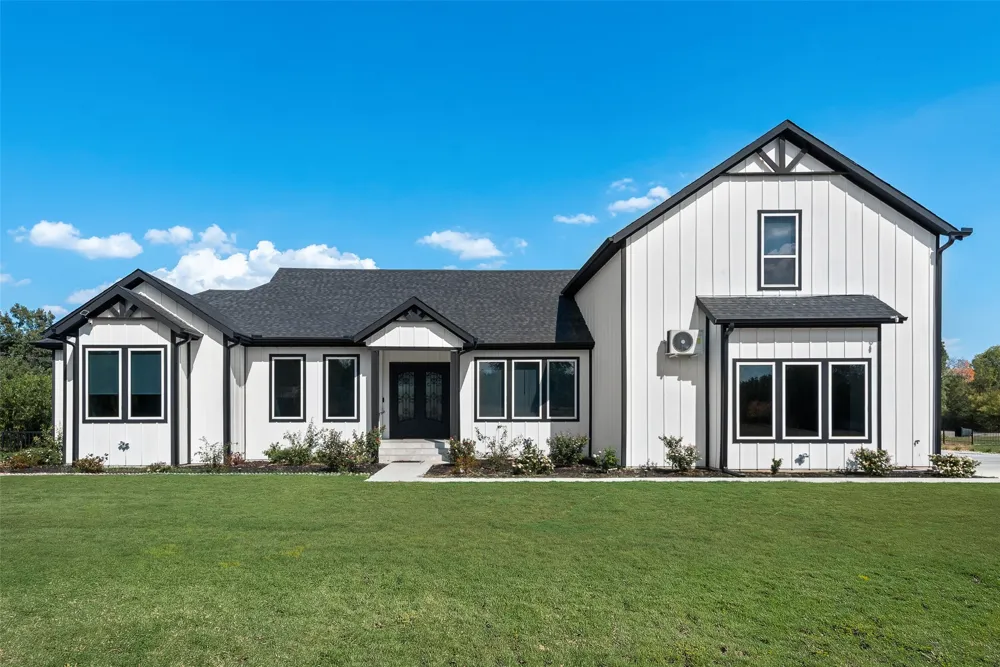 911 Oldgate Road Lakeside, TX 76108