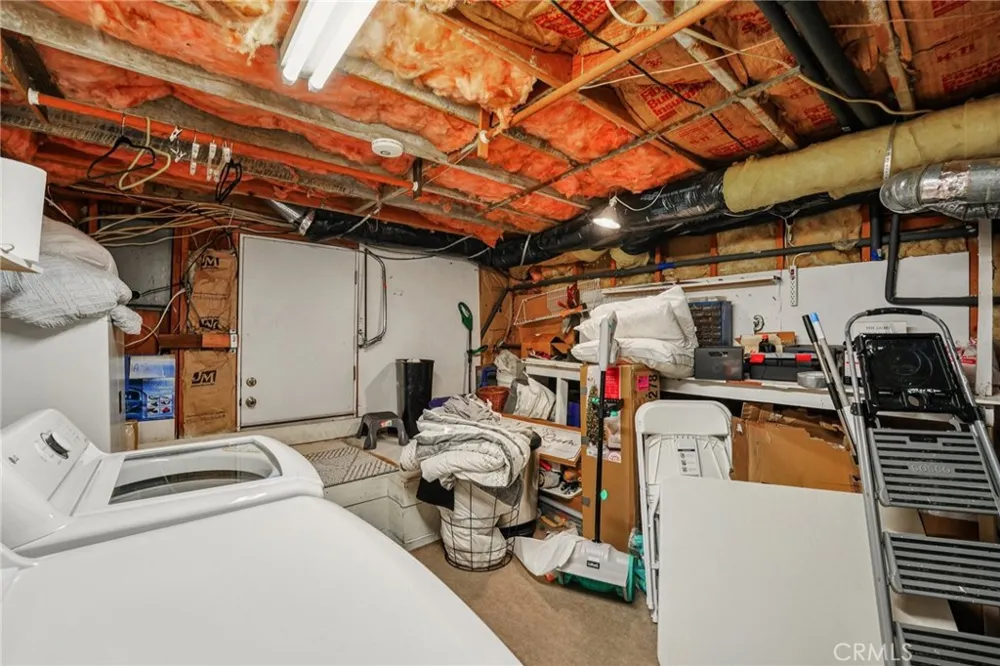 761 W Victoria Court Lake Arrowhead, CA 92352