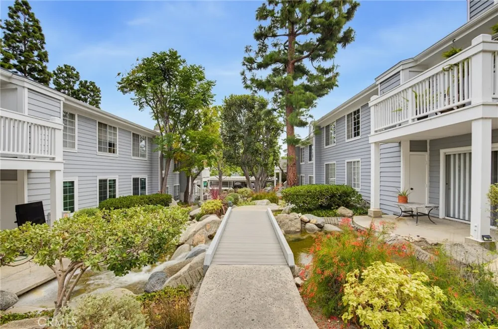 1326 W Park Western #206 San Pedro, CA 90732