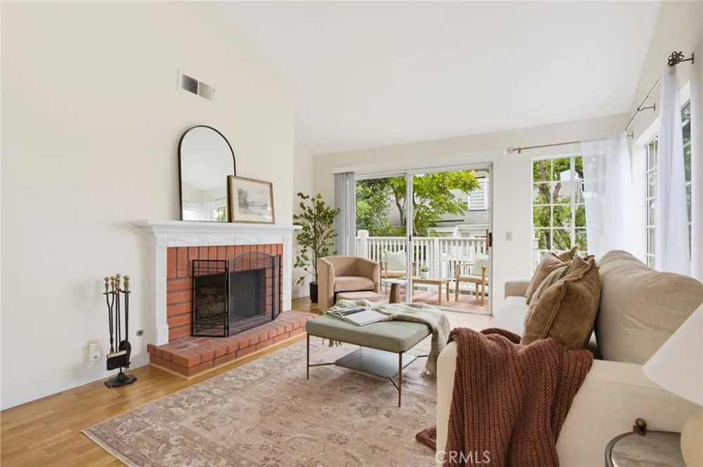 1326 W Park Western #206 San Pedro, CA 90732
