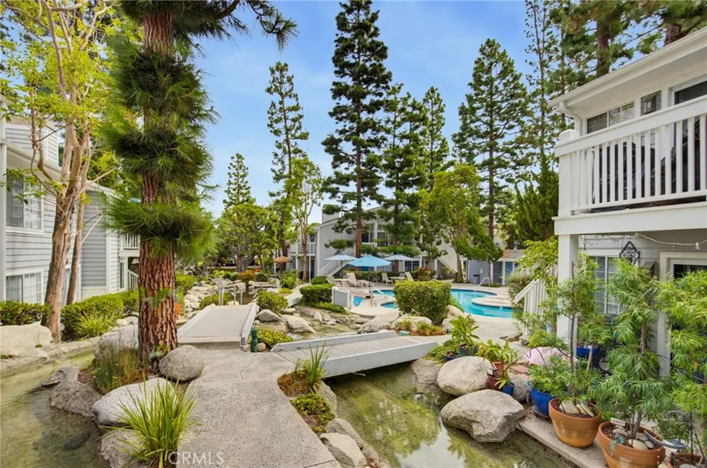 1326 W Park Western #206 San Pedro, CA 90732