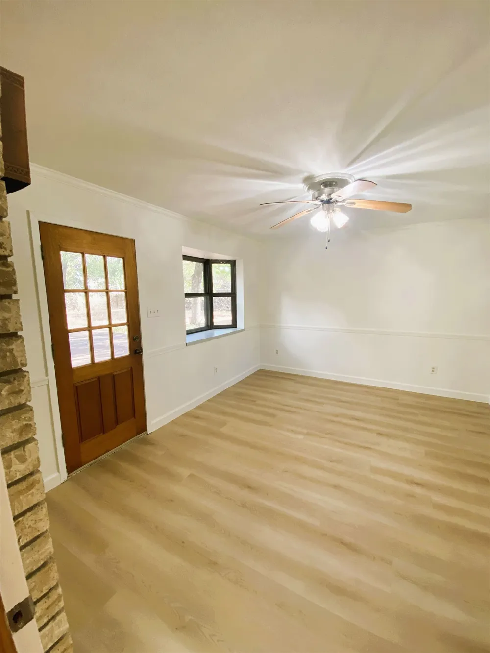 810 Woodland Hills Drive Granite Shoals, TX 78654