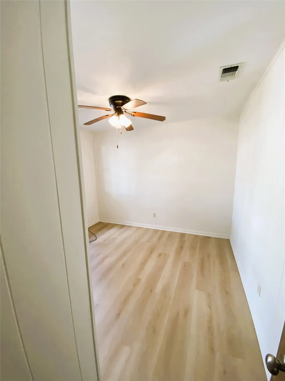 810 Woodland Hills Drive Granite Shoals, TX 78654
