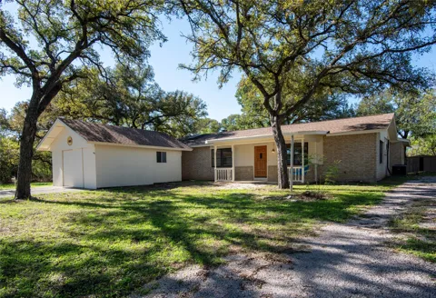 810 Woodland Hills Drive