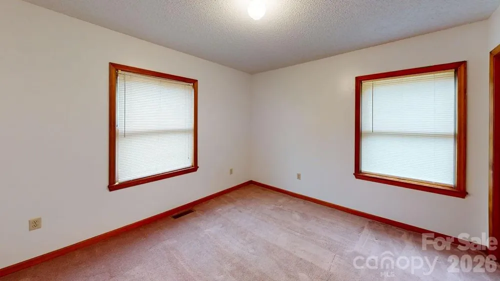 6830 Bat Cave Road Old Fort, NC 28762