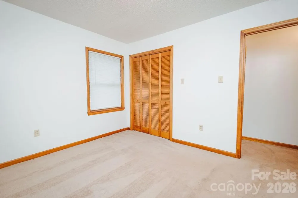 6830 Bat Cave Road Old Fort, NC 28762