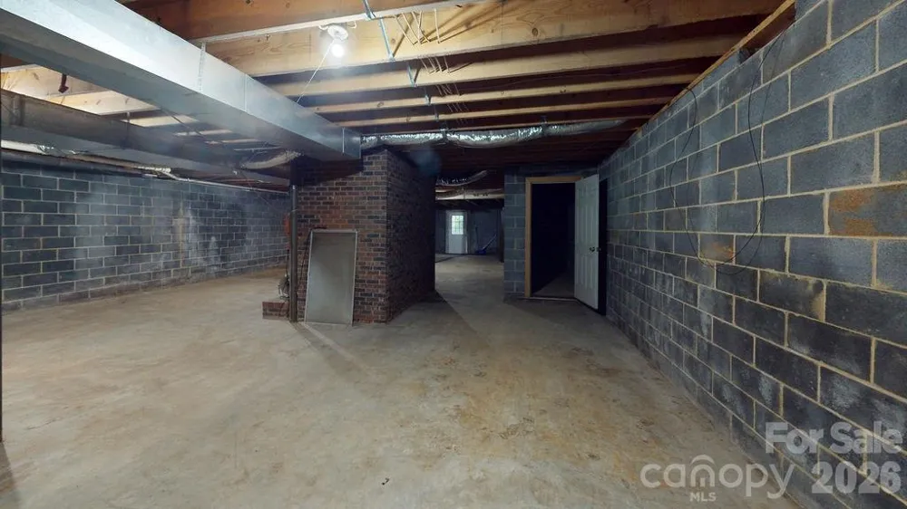 6830 Bat Cave Road Old Fort, NC 28762