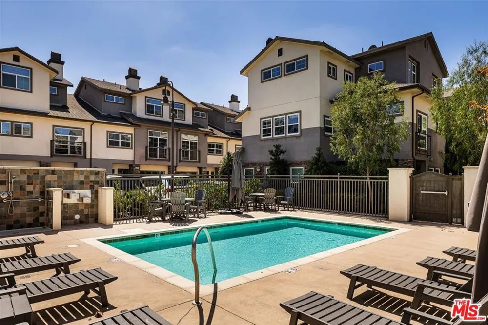 628 Seabright Circle Costa Mesa, CA 92627