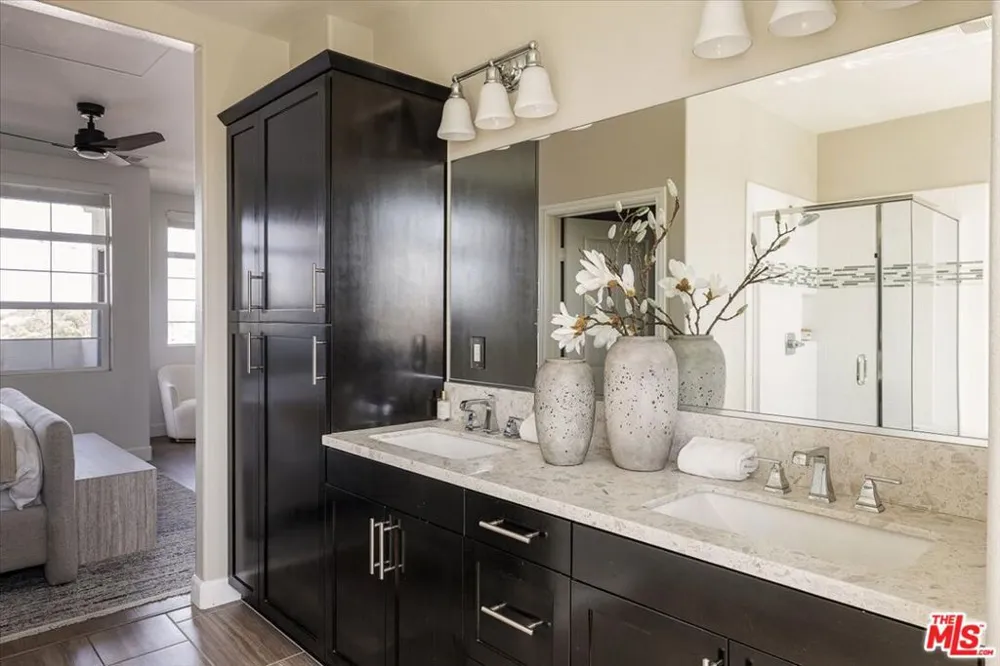 628 Seabright Circle Costa Mesa, CA 92627
