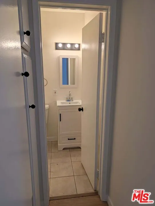 1920 Euclid Street Santa Monica, CA 90404