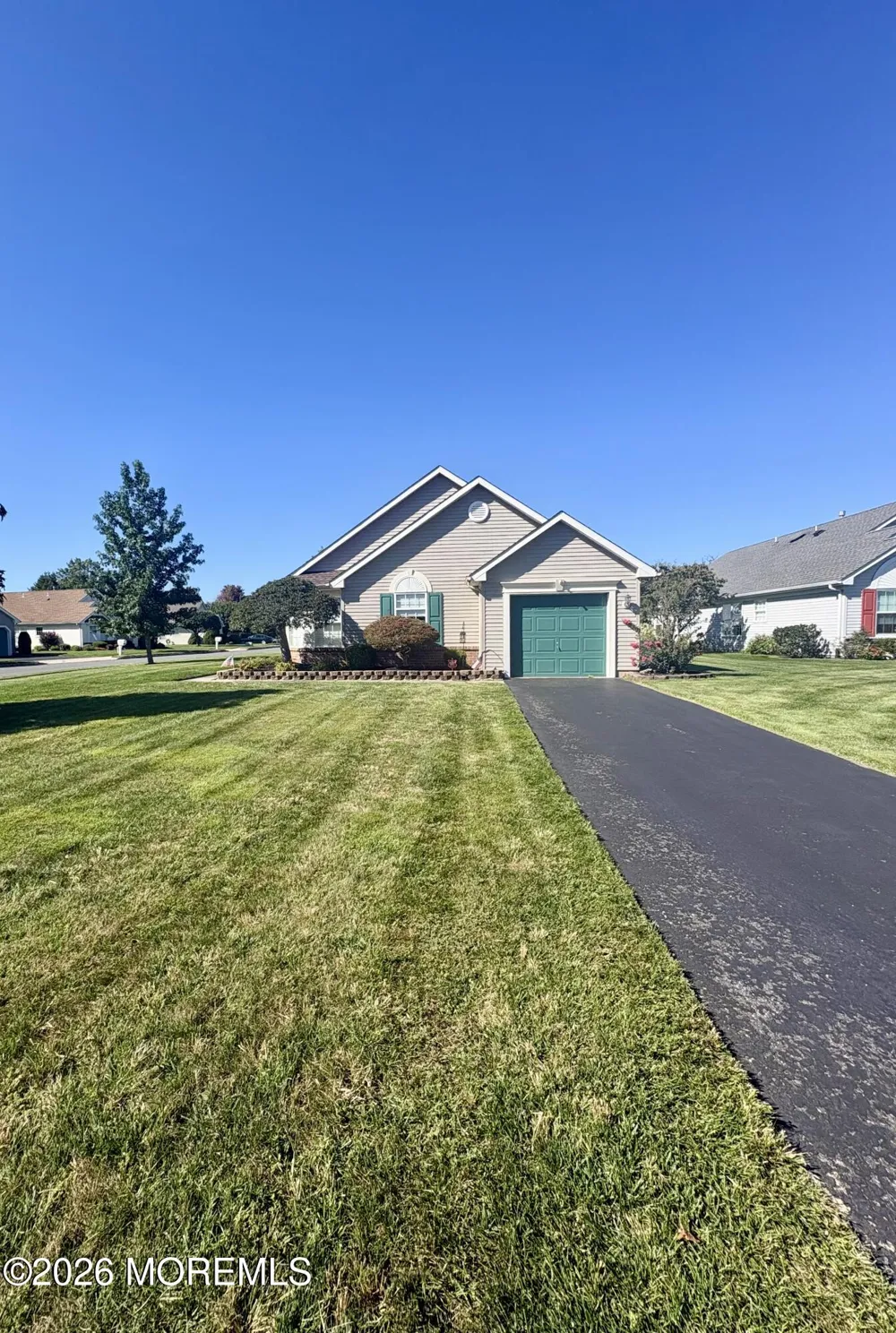 2319 Logan Court Toms River, NJ 08755