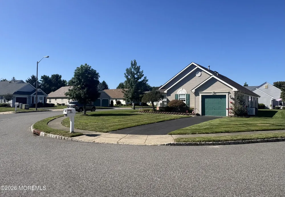 2319 Logan Court Toms River, NJ 08755