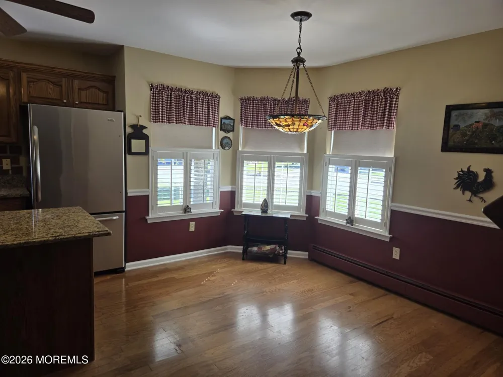 2319 Logan Court Toms River, NJ 08755