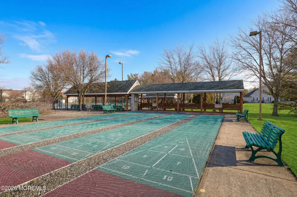 2319 Logan Court Toms River, NJ 08755