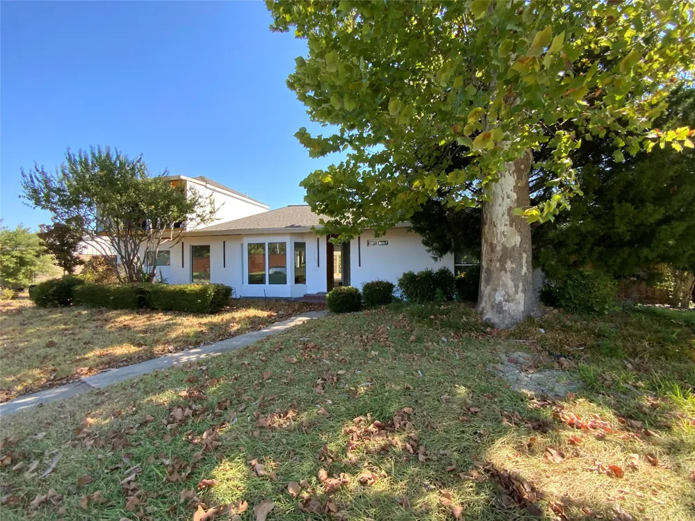 11336 Valleydale Drive Dallas, TX 75230