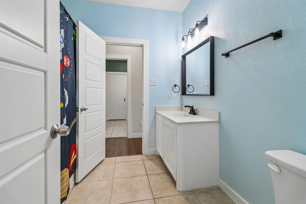 7629 Spring Drive Watauga, TX 76148