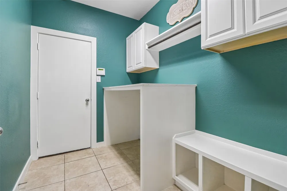 7629 Spring Drive Watauga, TX 76148