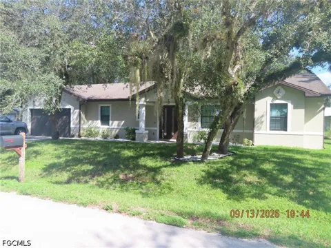 Broward Avenue