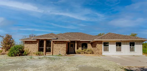 1376 County Road 4651