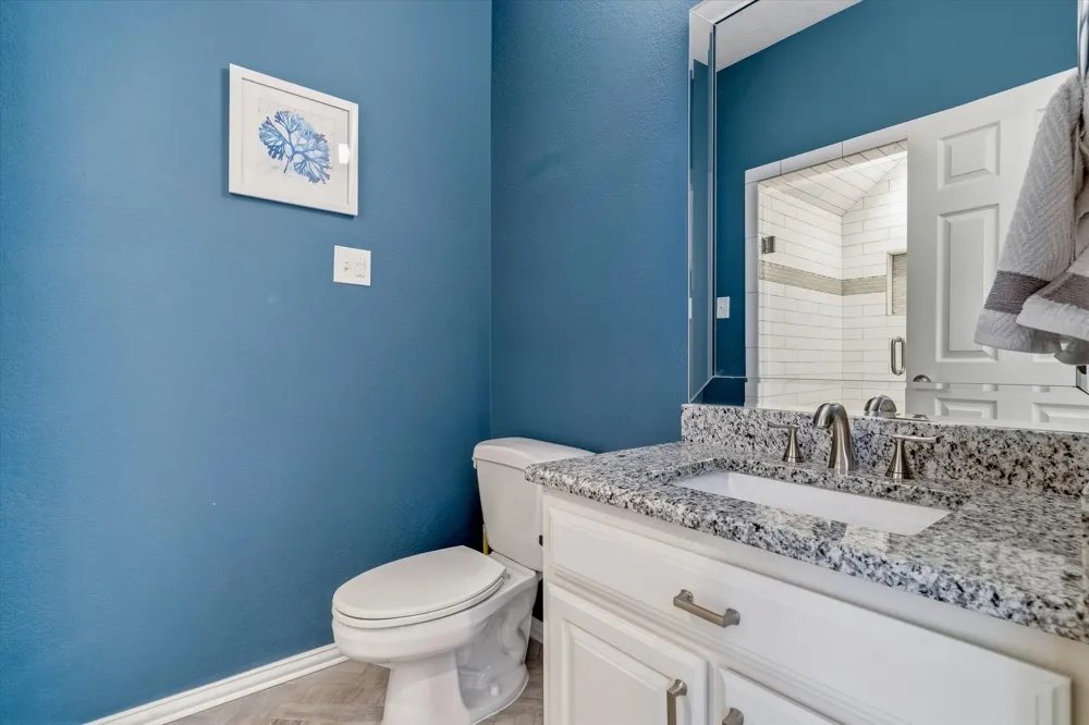 8212 Hallmark Drive North Richland Hills, TX 76182