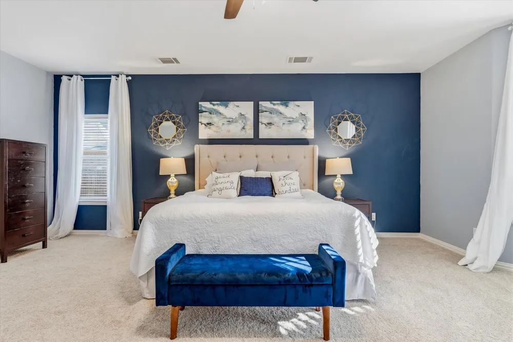 8212 Hallmark Drive North Richland Hills, TX 76182
