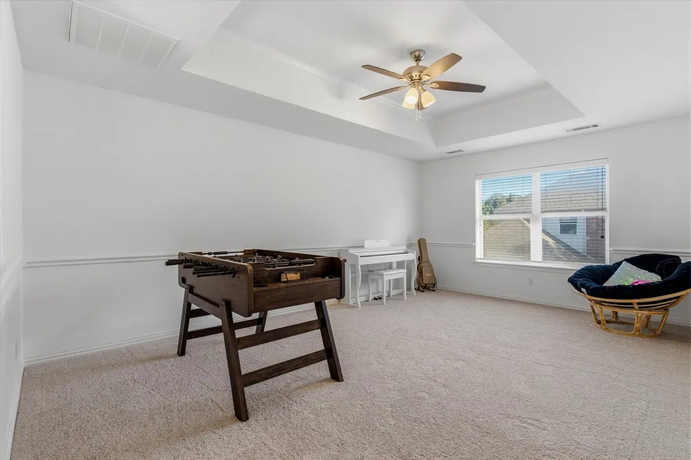 8212 Hallmark Drive North Richland Hills, TX 76182