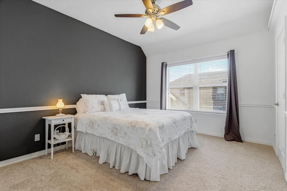 8212 Hallmark Drive North Richland Hills, TX 76182