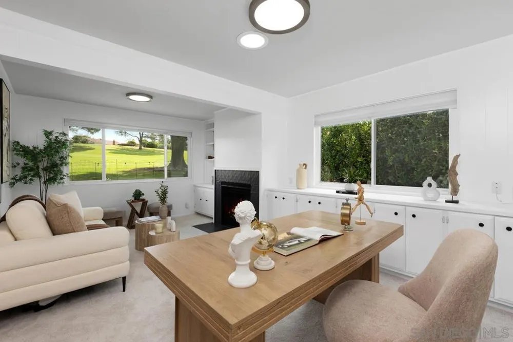 12262 Ranch House San Diego, CA 92128