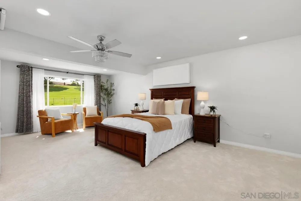 12262 Ranch House San Diego, CA 92128