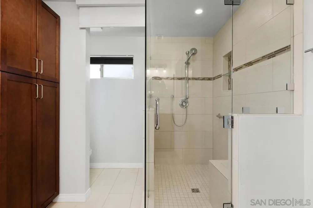 12262 Ranch House San Diego, CA 92128